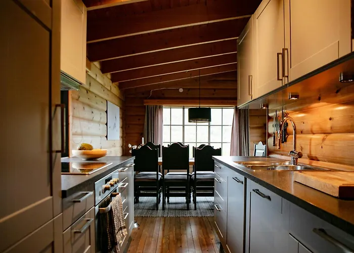 Charming And Cozy Timber In Sirdal *