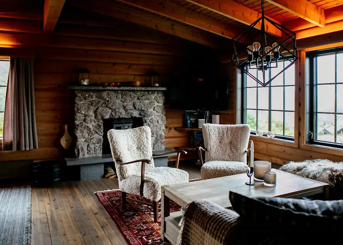 בית נופש Charming And Cozy Timber In Sirdal