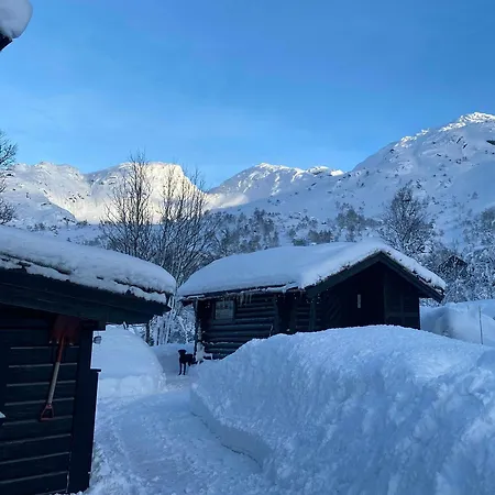 Charming And Cozy Timber In Sirdal Feriehus Fidjeland